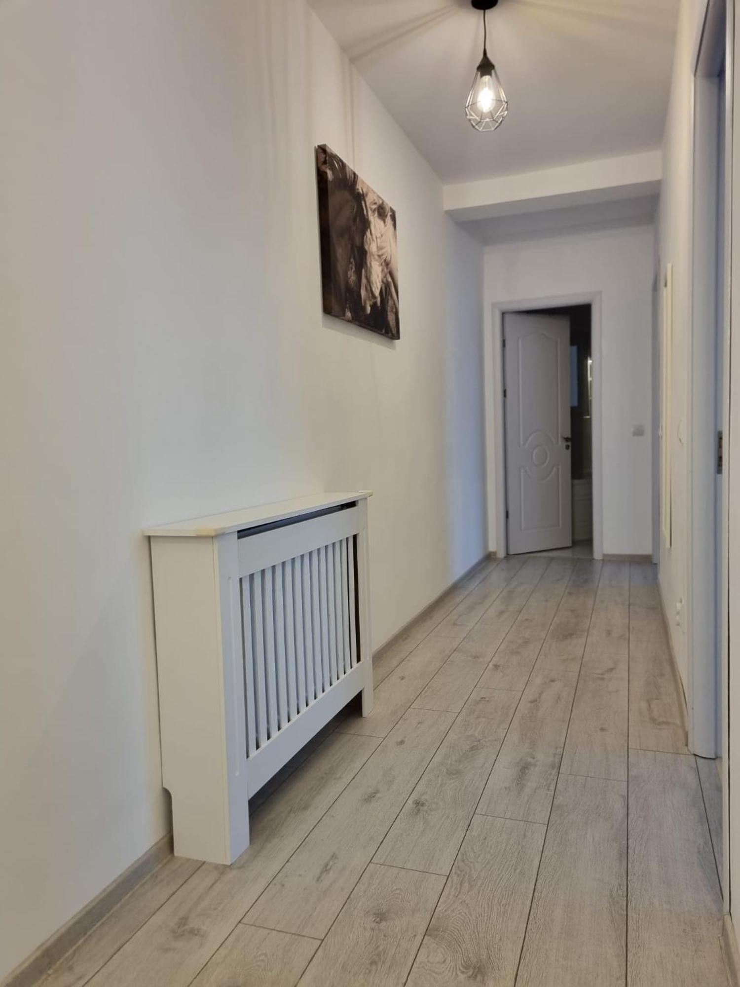 56кв.м. 1 спалень, 1 окремих ванних Квартира в Centru Сучава Екстер'єр фото